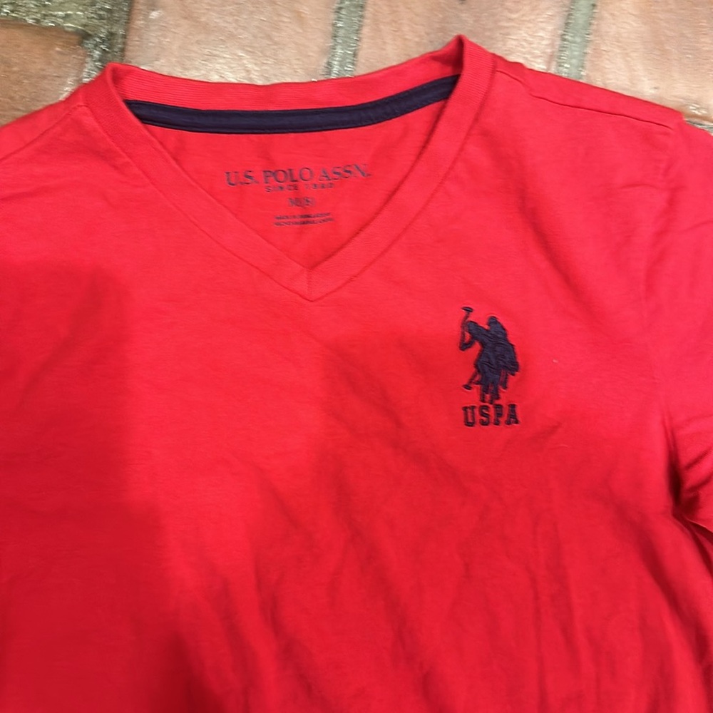 US. Polo. ASSN. Boys V-Neck Jersey Short Sleeve T-Shirt Red Size M (10/12) - Picture 2 of 4